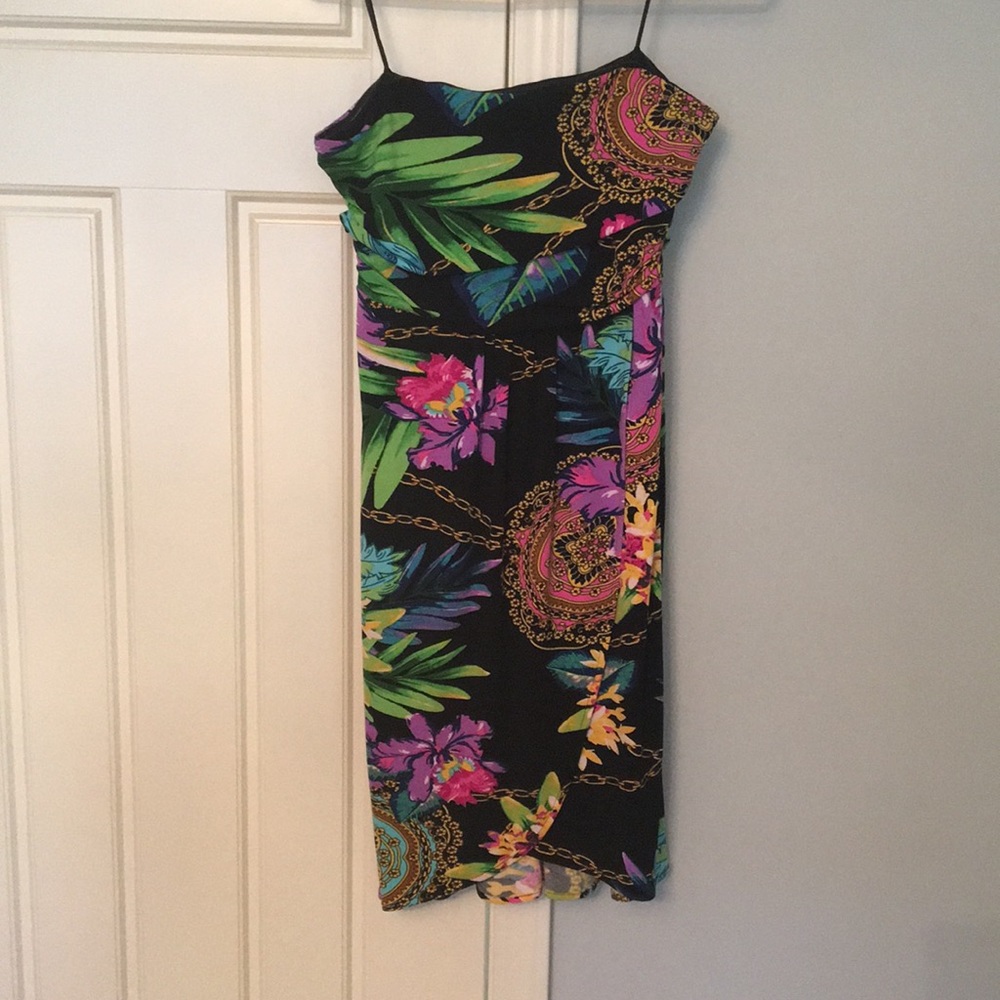 Jennifer Lopez island dress